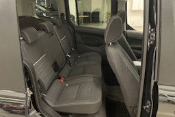 musta Ford Tourneo Connect 2017 kuva 11.