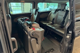 Musta Ford Tourneo Custom 2013 kuva 22.
