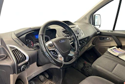 valkoinen Ford Tourneo Custom 2013 kuva 3.