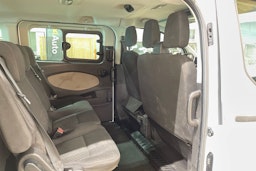 valkoinen Ford Tourneo Custom 2014 kuva 15.