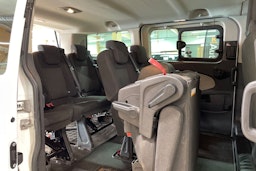valkoinen Ford Tourneo Custom 2014 kuva 19.
