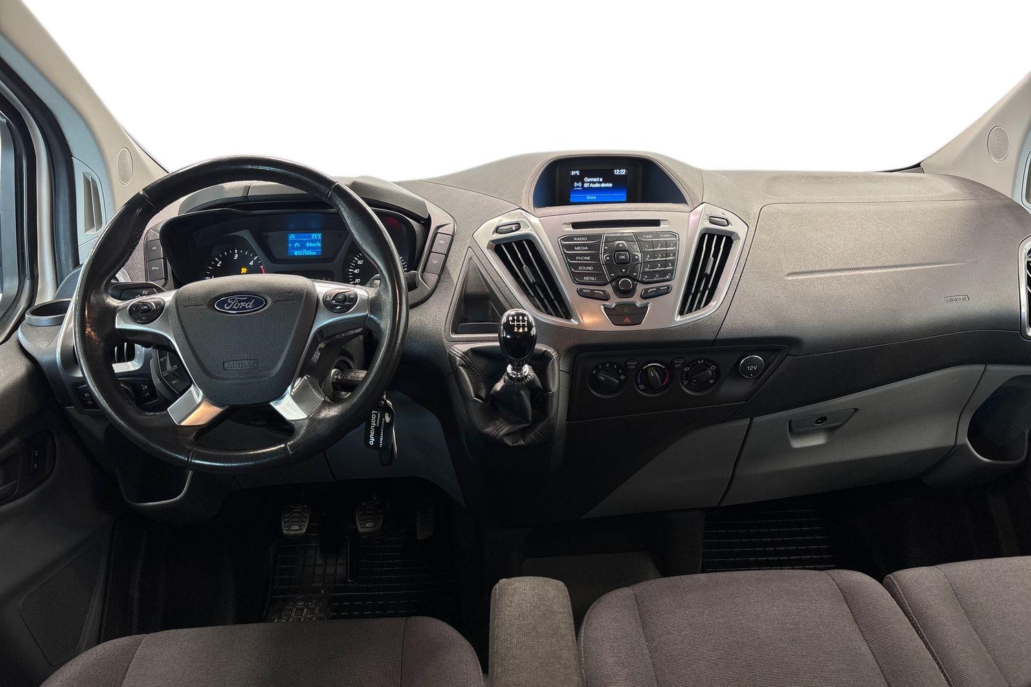 Ford Tourneo Custom 2017, kuva 7/27