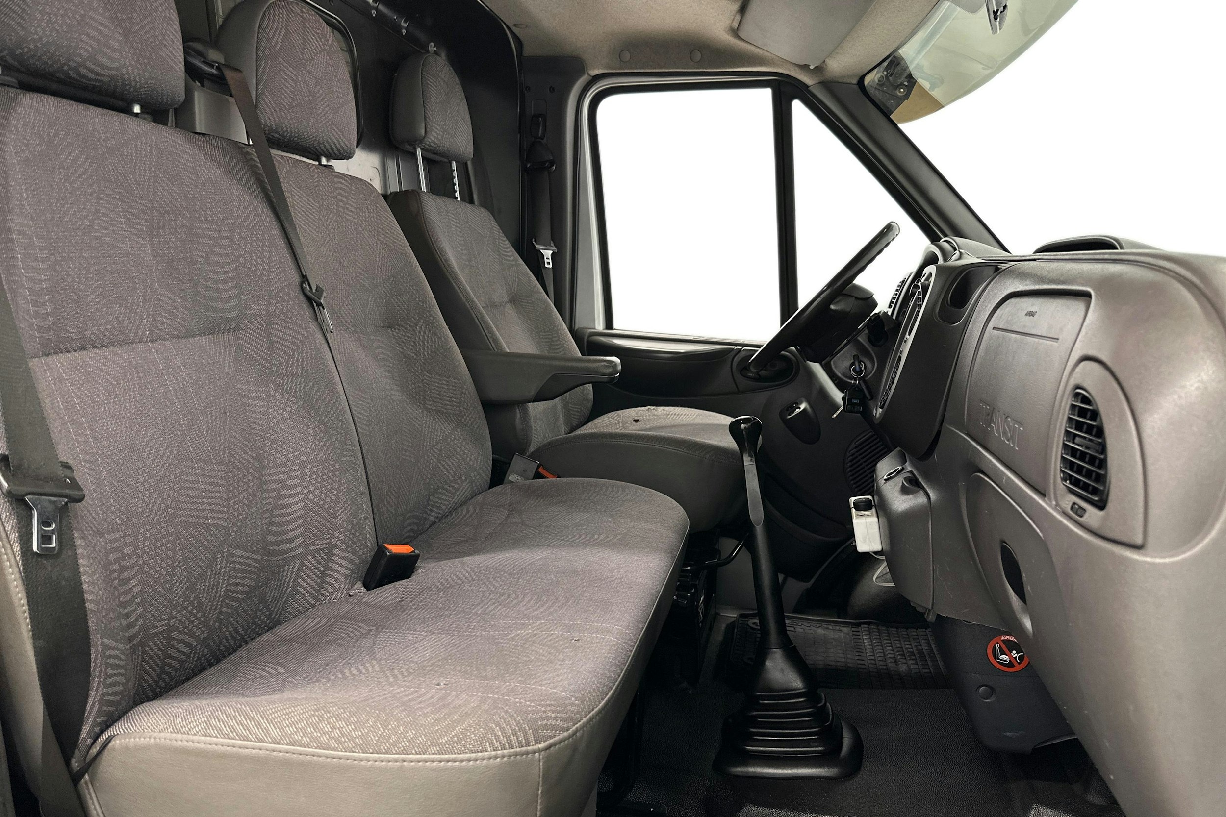 harmaa Ford Transit 2002 kuva 9.
