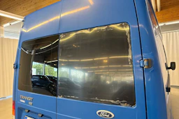 sininen Ford Transit 2005 kuva 30.