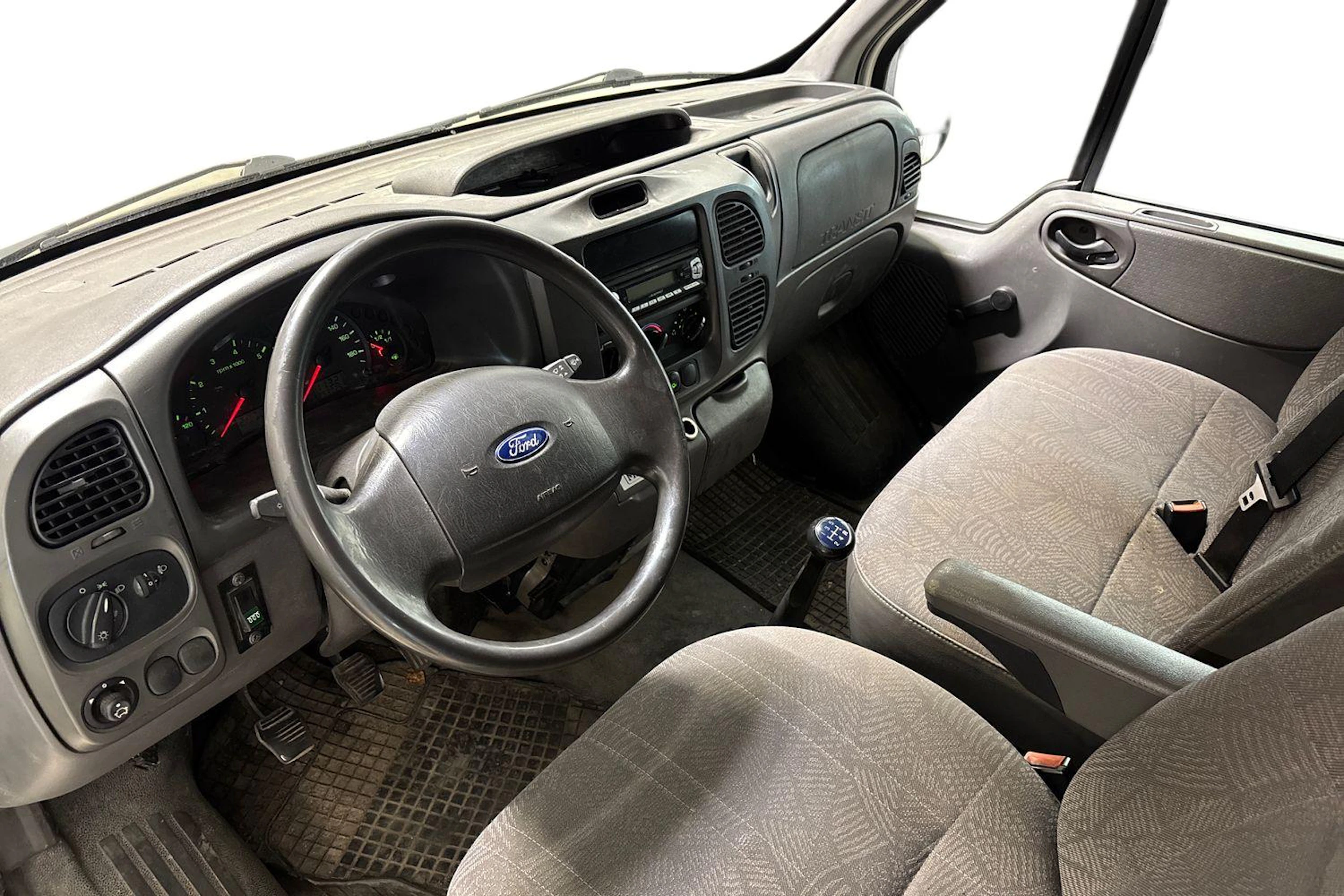 valkoinen Ford Transit 2006 kuva 3.