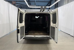 valkoinen Ford Transit 2006 kuva 21.