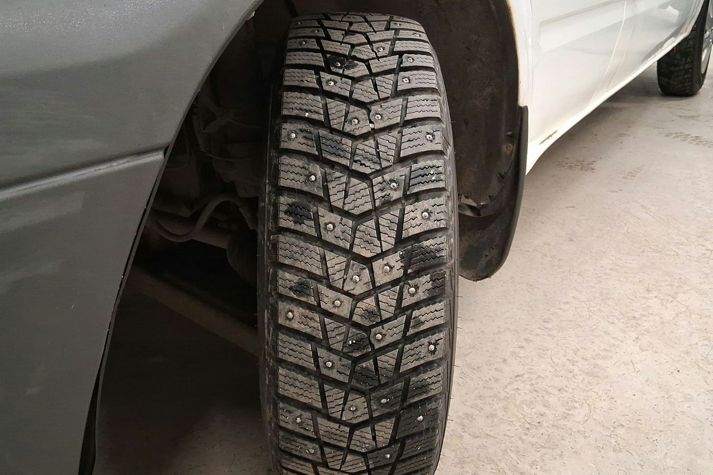 valkoinen Ford Transit 2007 kuva 12.