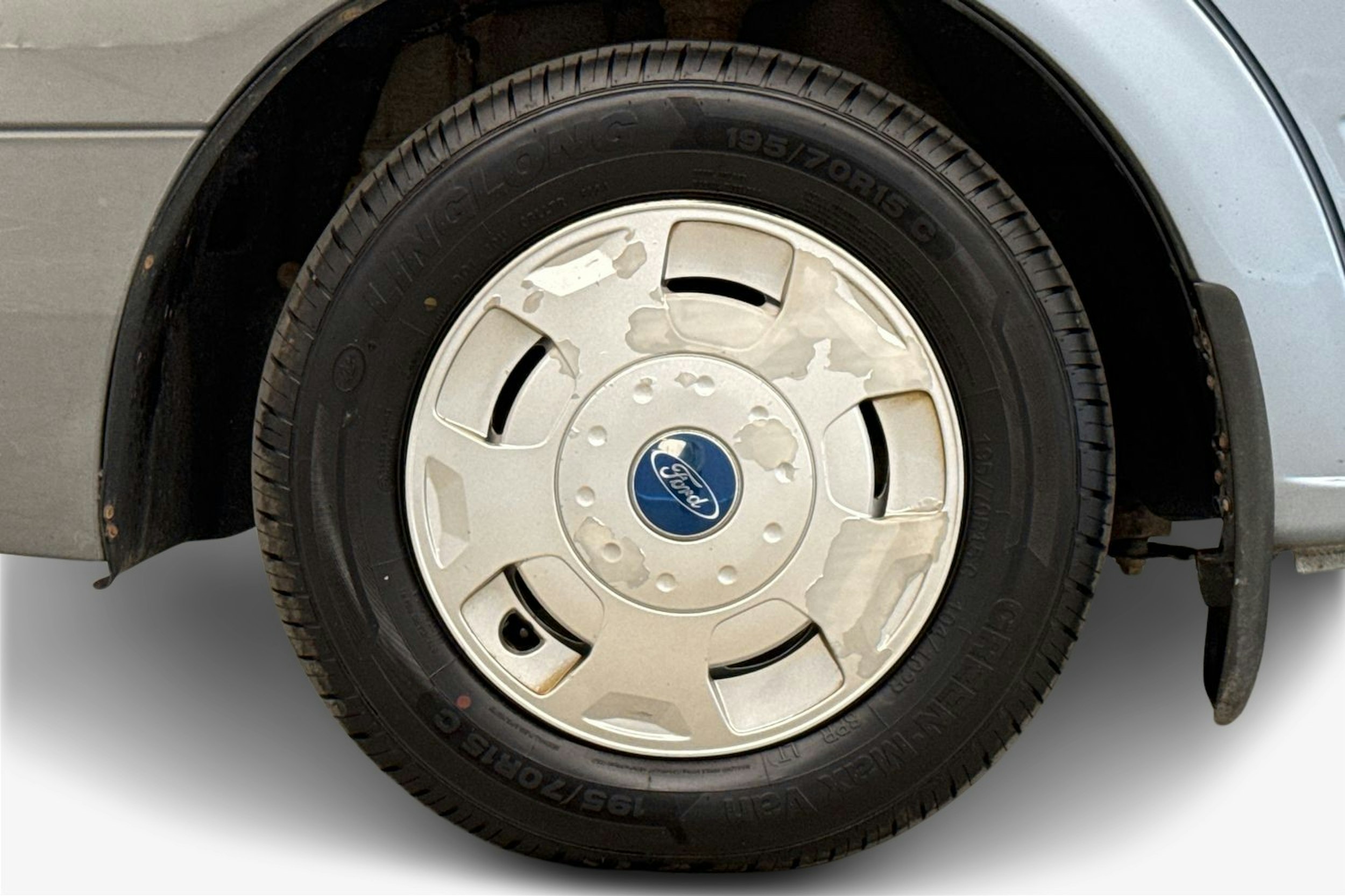 sininen Ford Transit 2008 kuva 11.