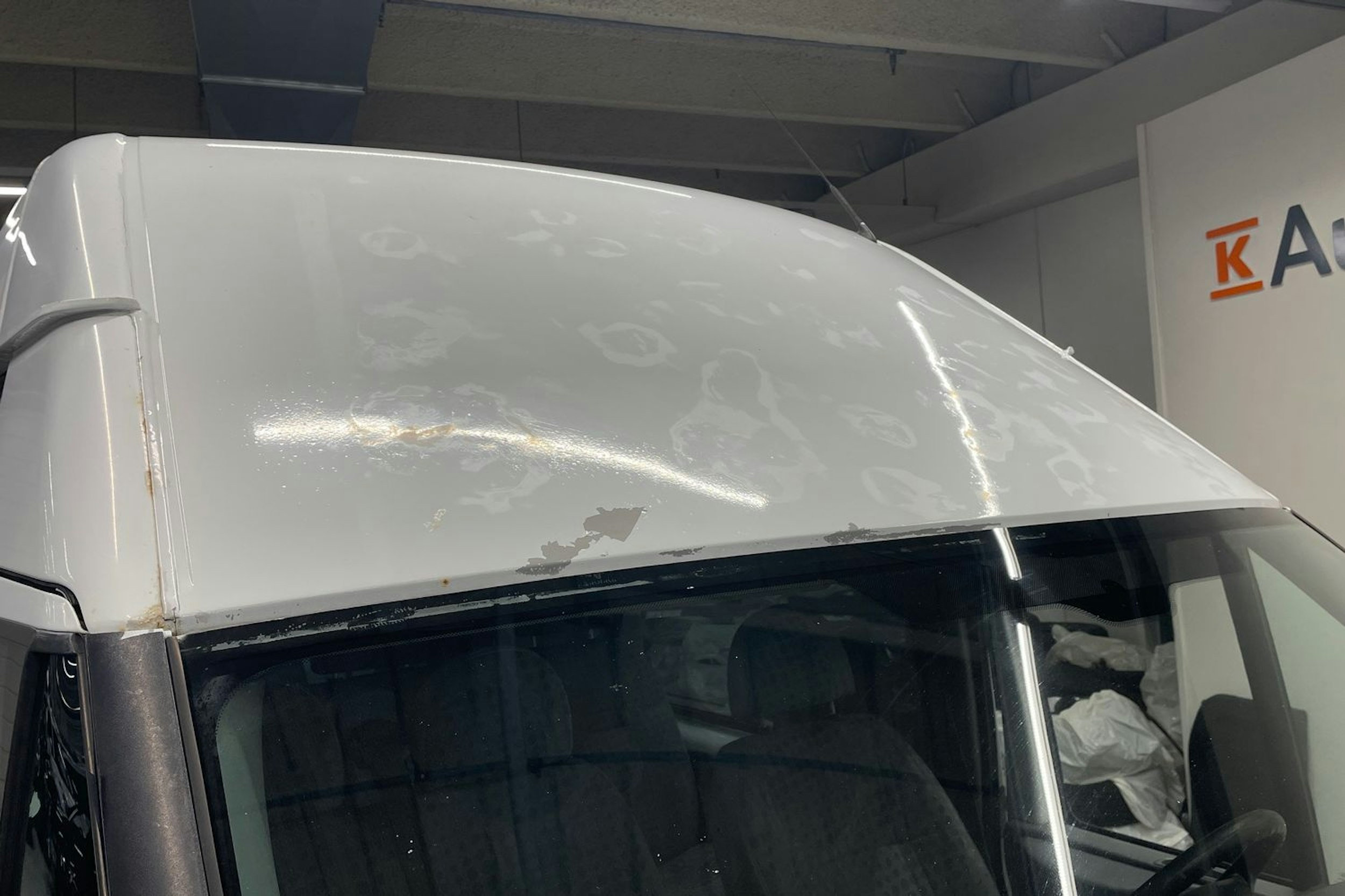 valkoinen Ford Transit 2008 kuva 23.