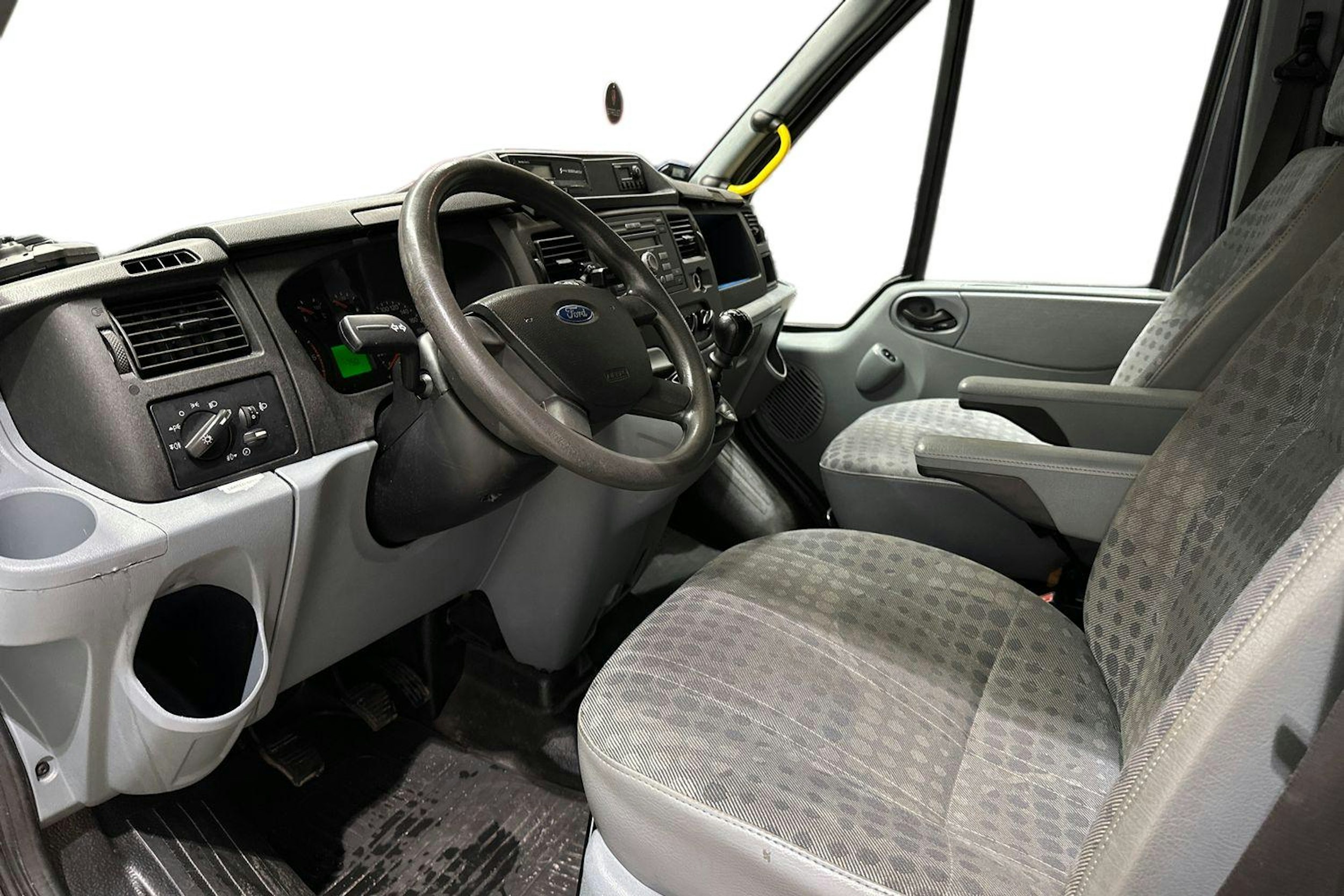 Valkoinen Ford TRANSIT 2008 kuva 3.