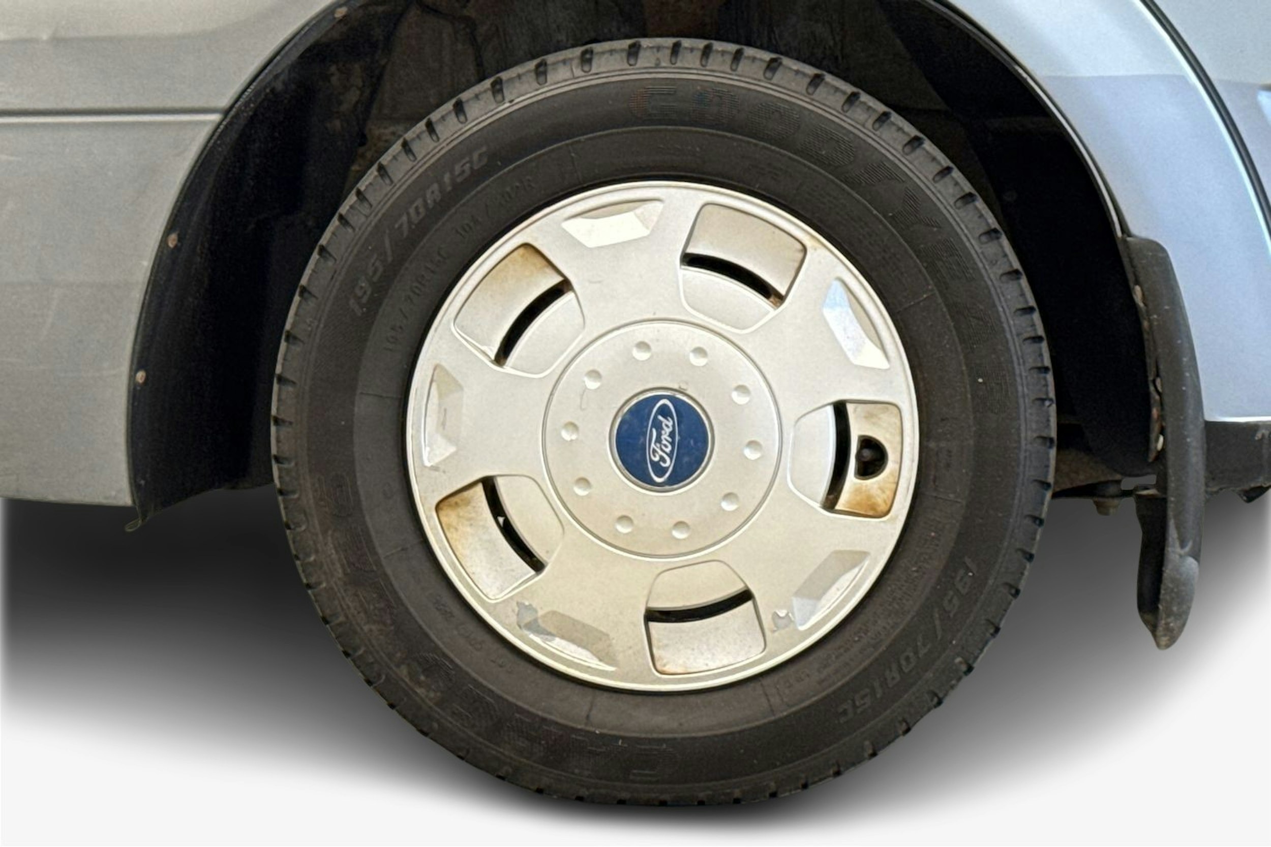 sininen Ford Transit 2008 kuva 11.