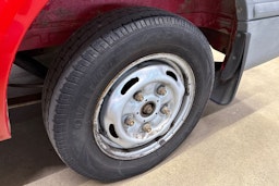 punainen Ford Transit 2009 kuva 9.