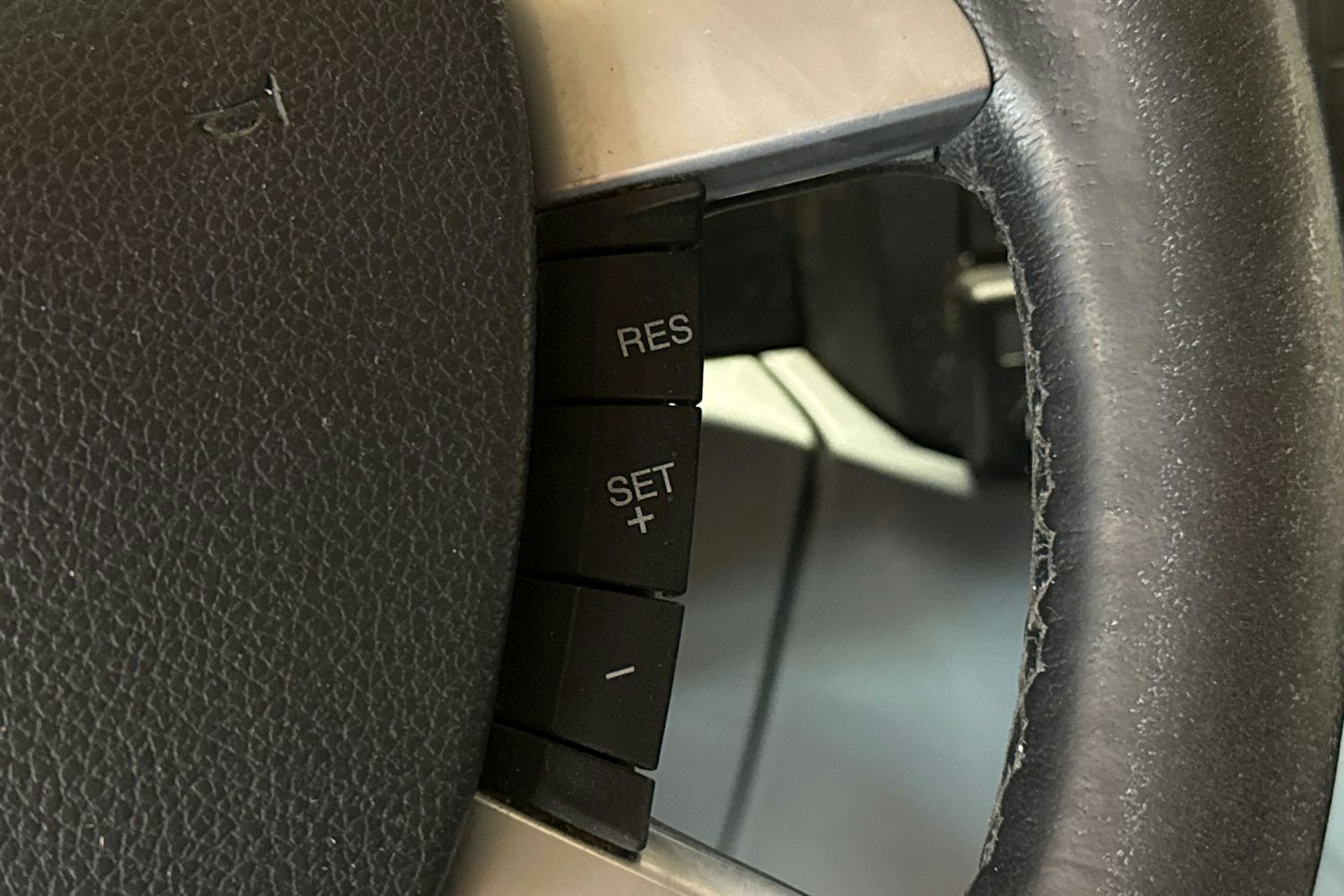 punainen Ford Transit 2009 kuva 14.