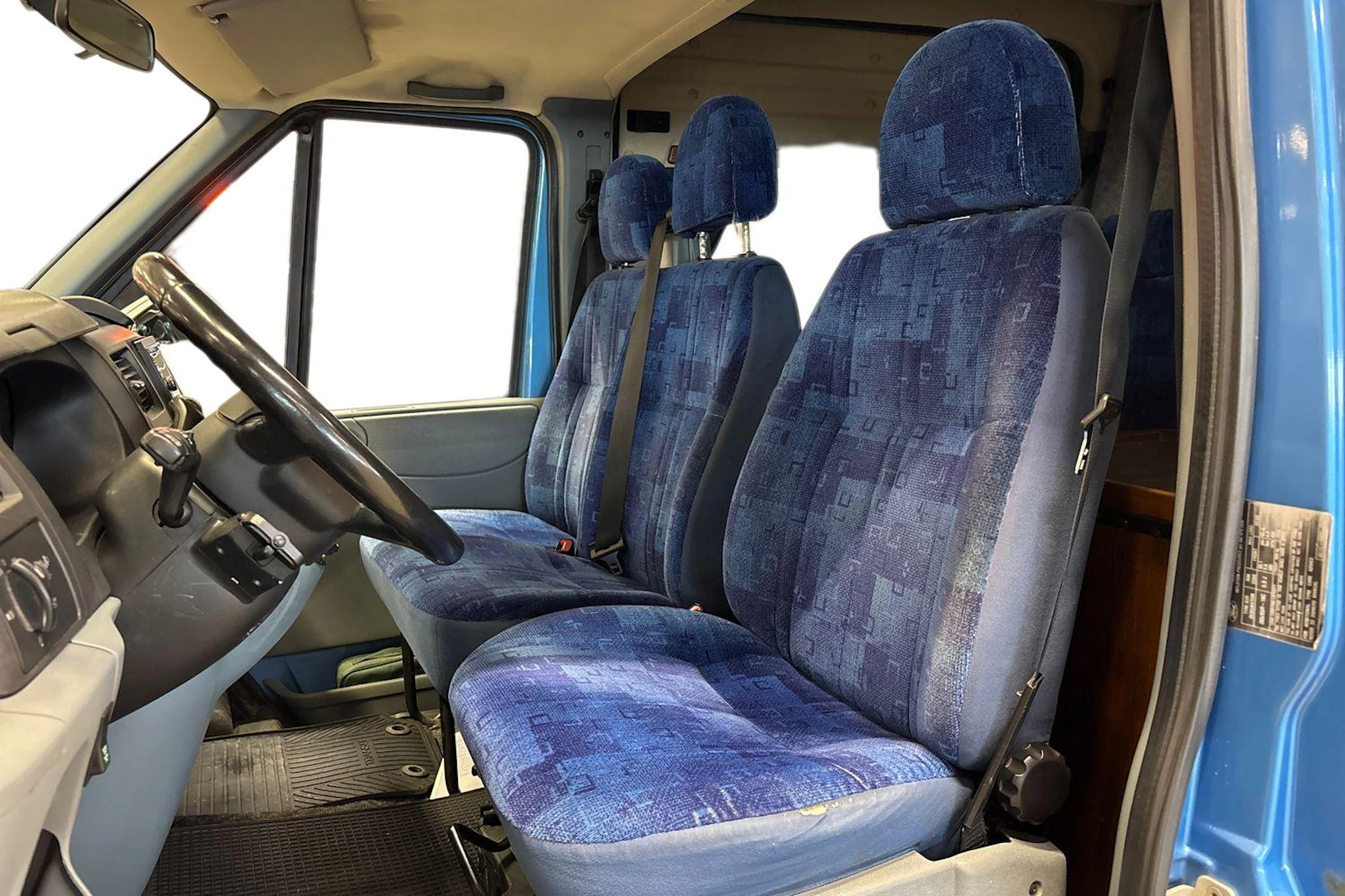 sininen Ford Transit 2010 kuva 8.