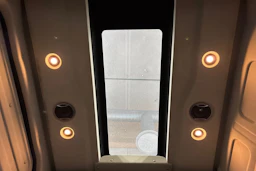 sininen Ford Transit 2010 kuva 30.
