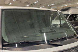 valkoinen Ford Transit 2010 kuva 30.