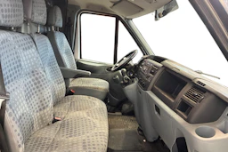 harmaa Ford Transit 2010 kuva 8.