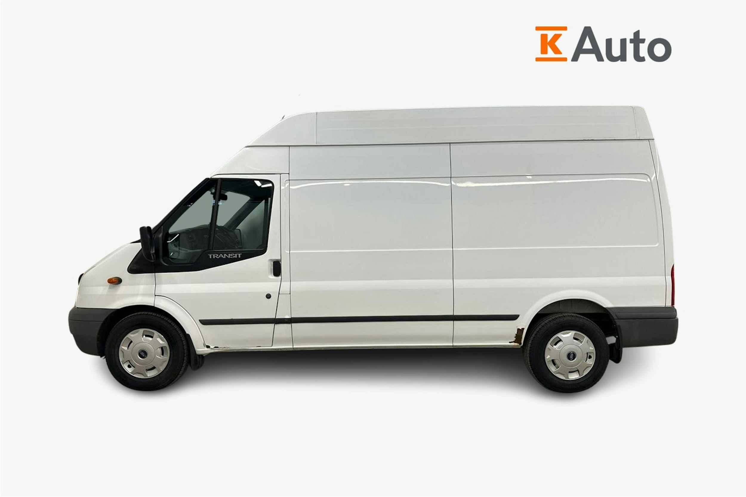 valkoinen Ford Transit 2011 kuva 6.