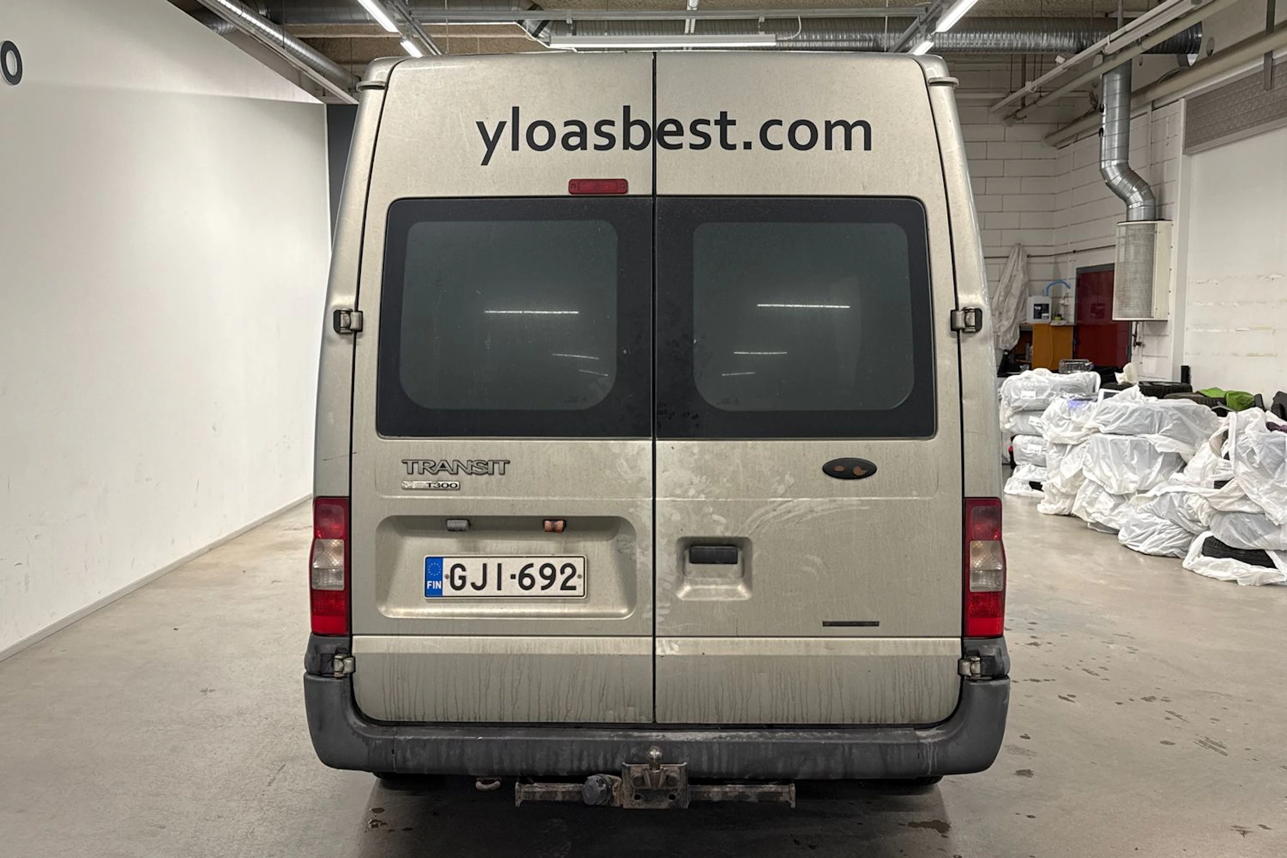 harmaa Ford Transit 2011 kuva 5.