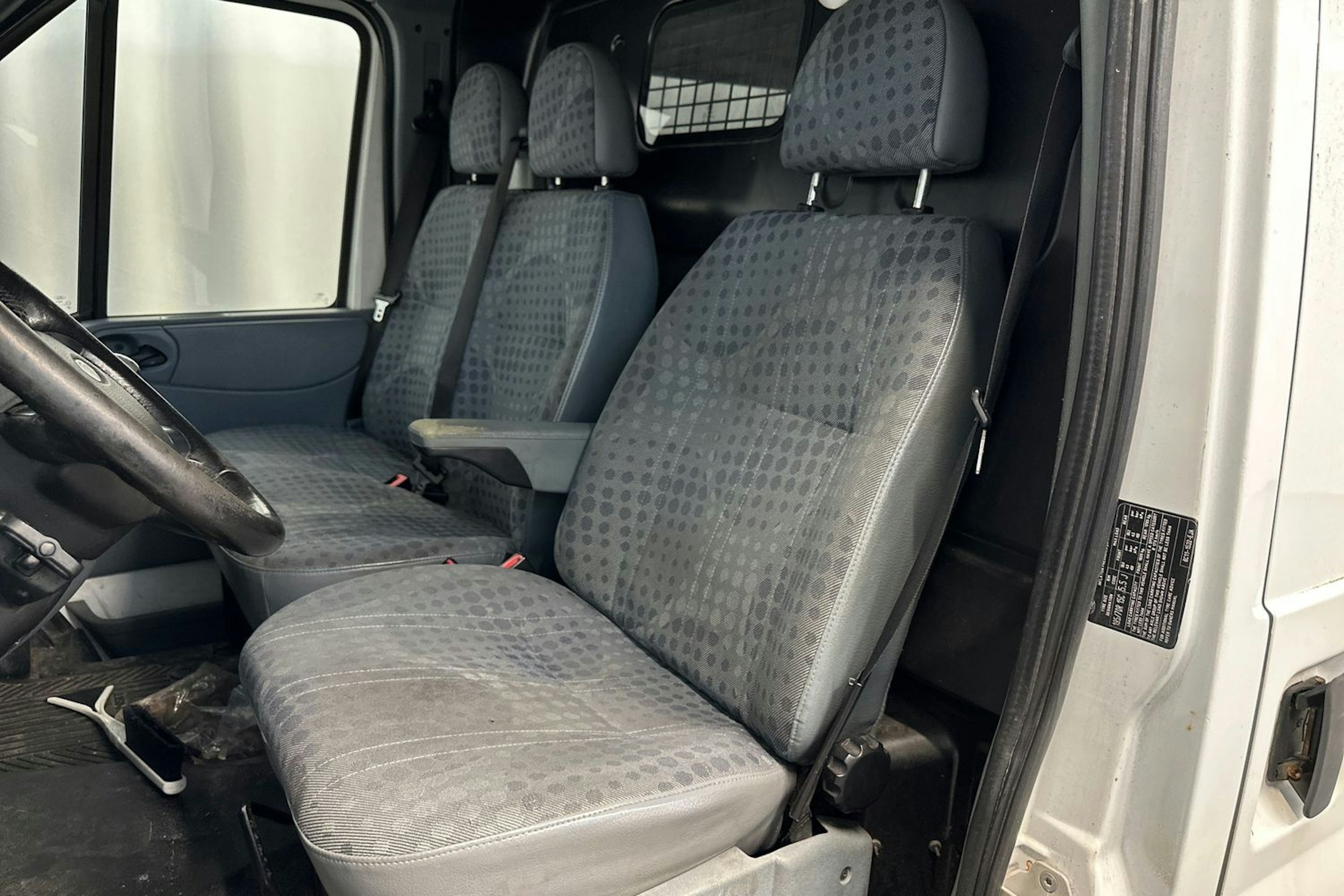 Valkoinen Ford TRANSIT 2011 kuva 13.