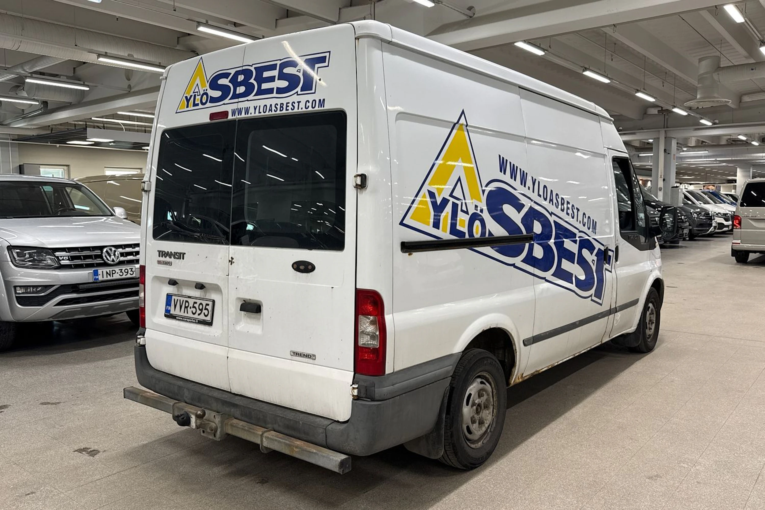 valkoinen Ford Transit 2011 kuva 8.