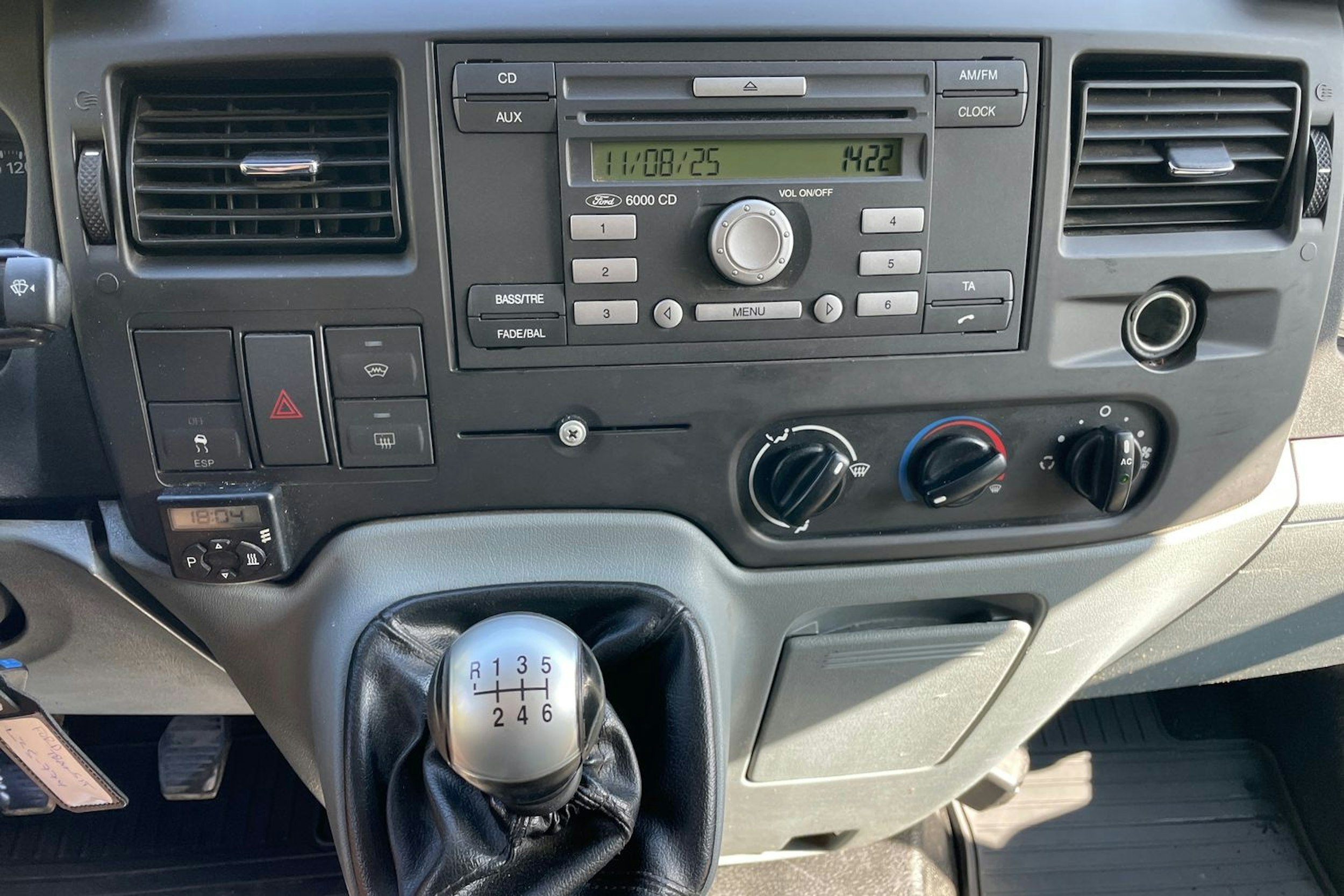 Harmaa Ford TRANSIT 2012 kuva 12.