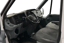 valkoinen Ford Transit 2012 kuva 7.