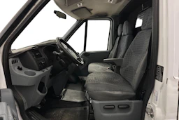 valkoinen Ford Transit 2012 kuva 8.