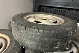 valkoinen Ford Transit 2012 kuva 5.