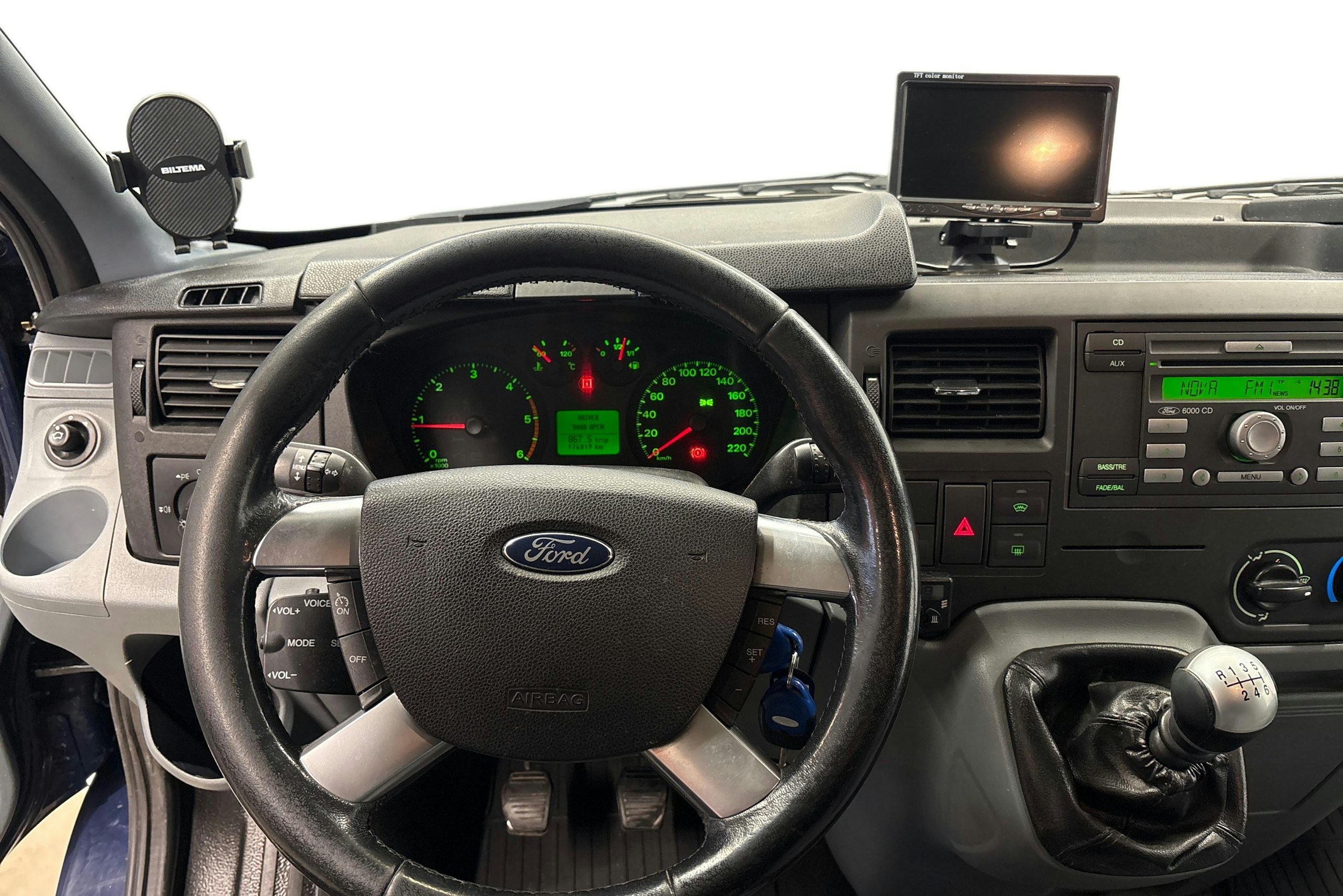 sininen Ford Transit 2012 kuva 9.