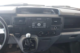 valkoinen Ford Transit 2012 kuva 9.