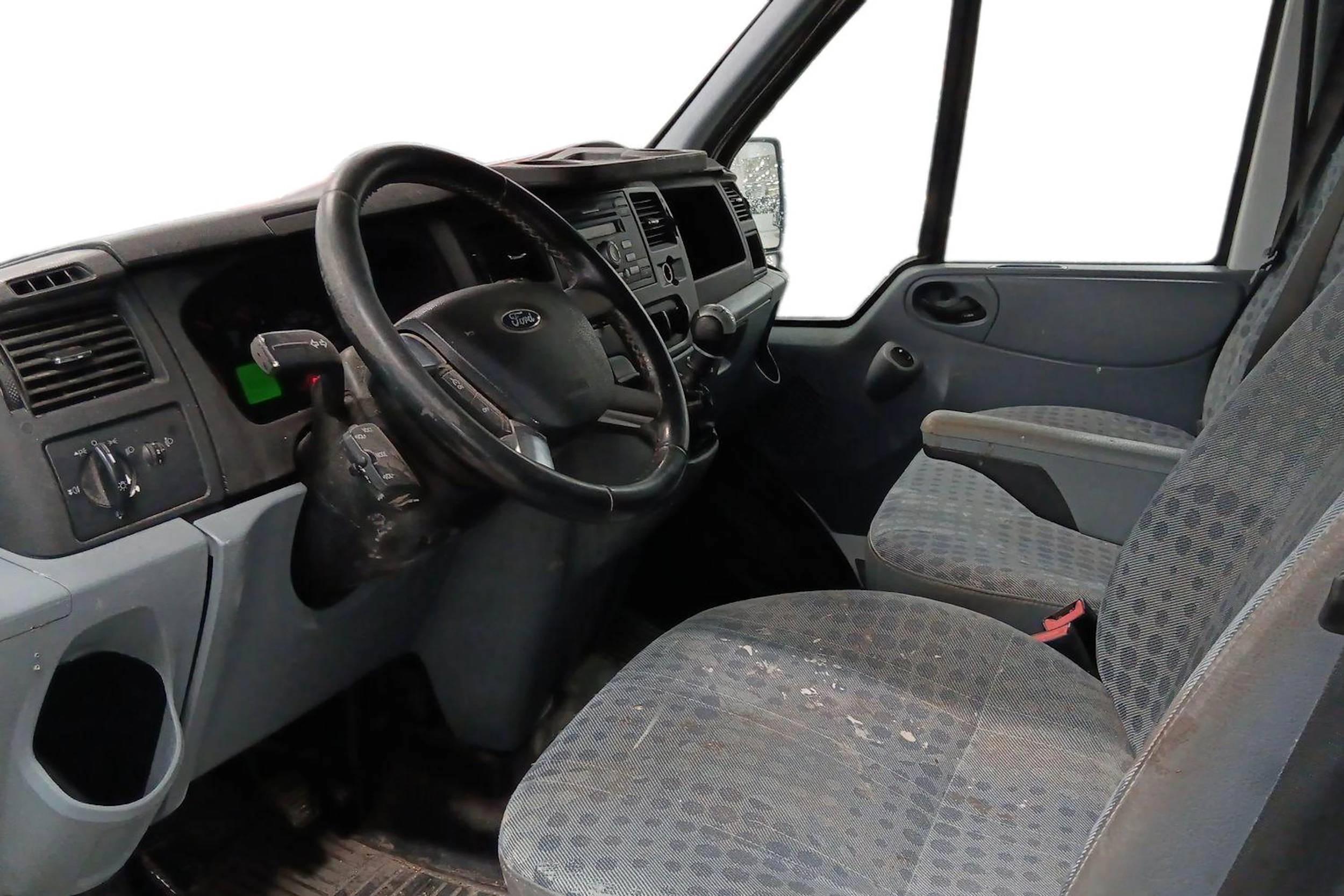 valkoinen Ford Transit 2013 kuva 6.