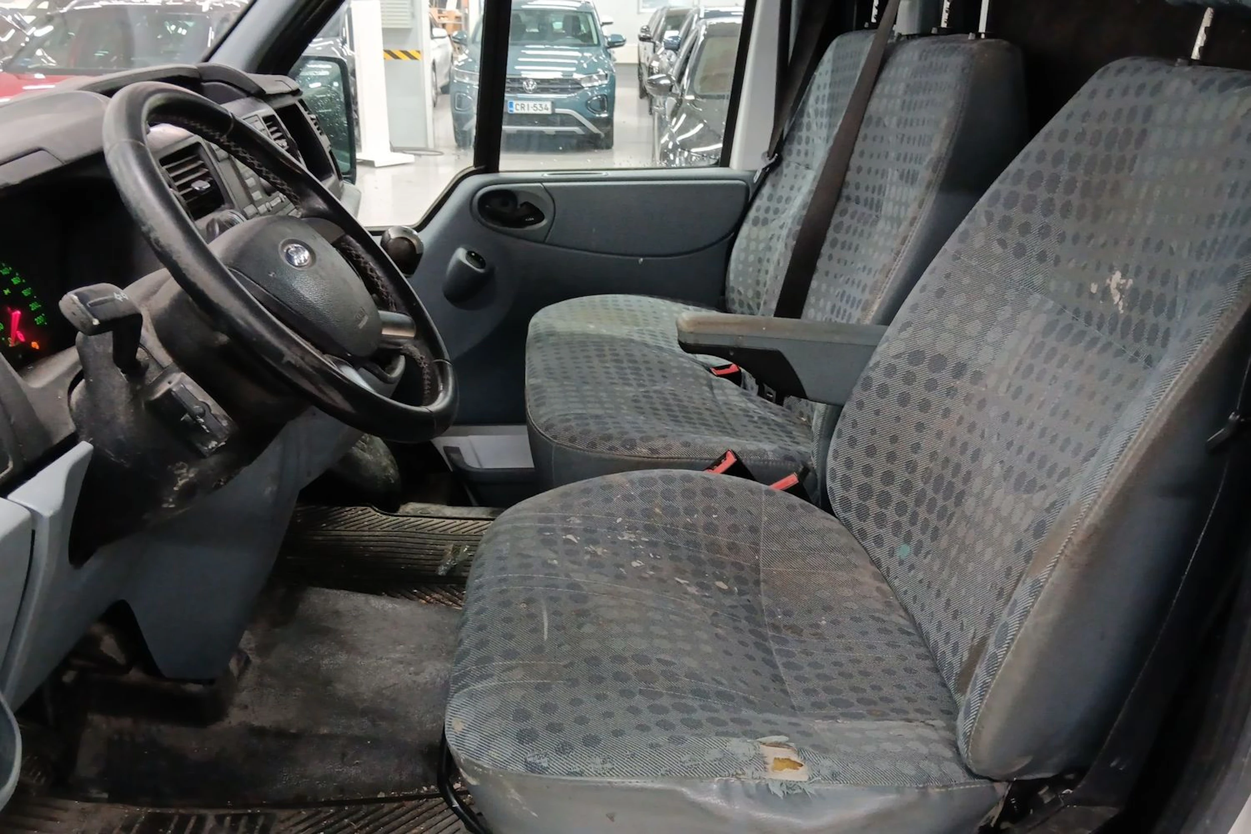 valkoinen Ford Transit 2013 kuva 14.