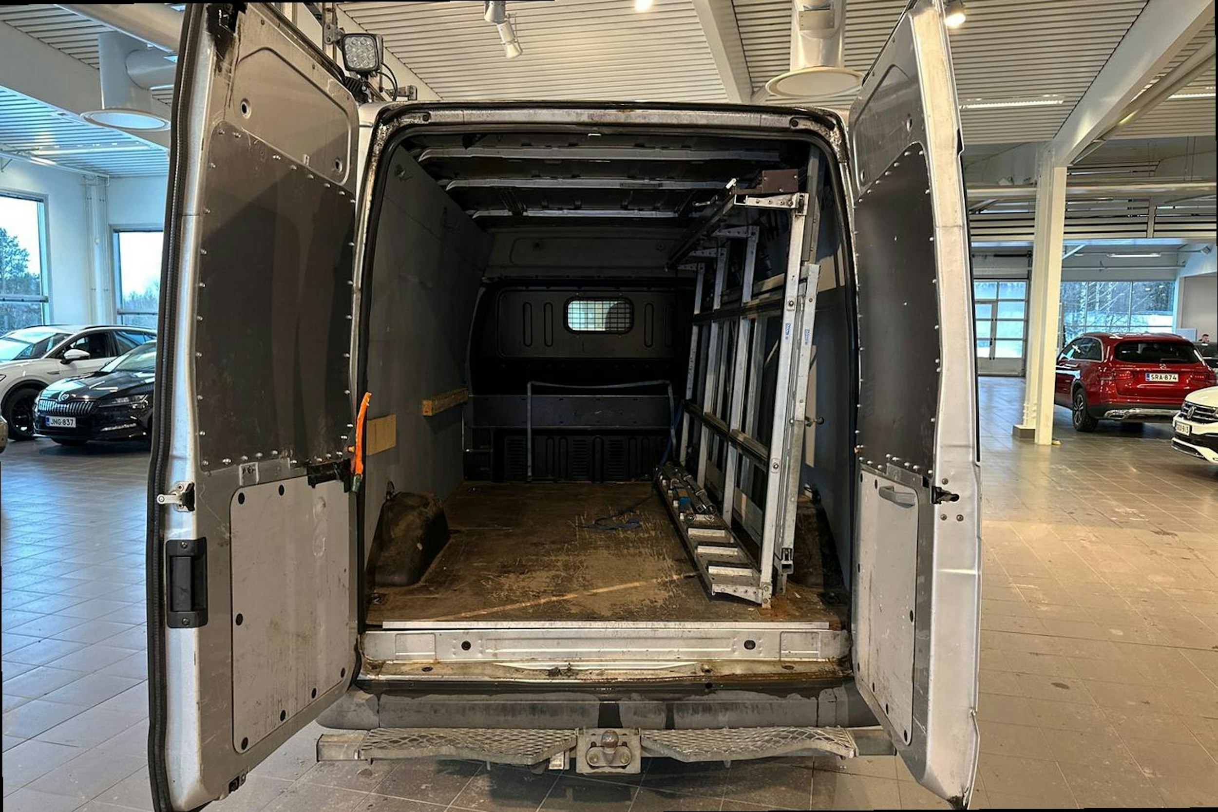 harmaa Ford Transit 2013 kuva 6.