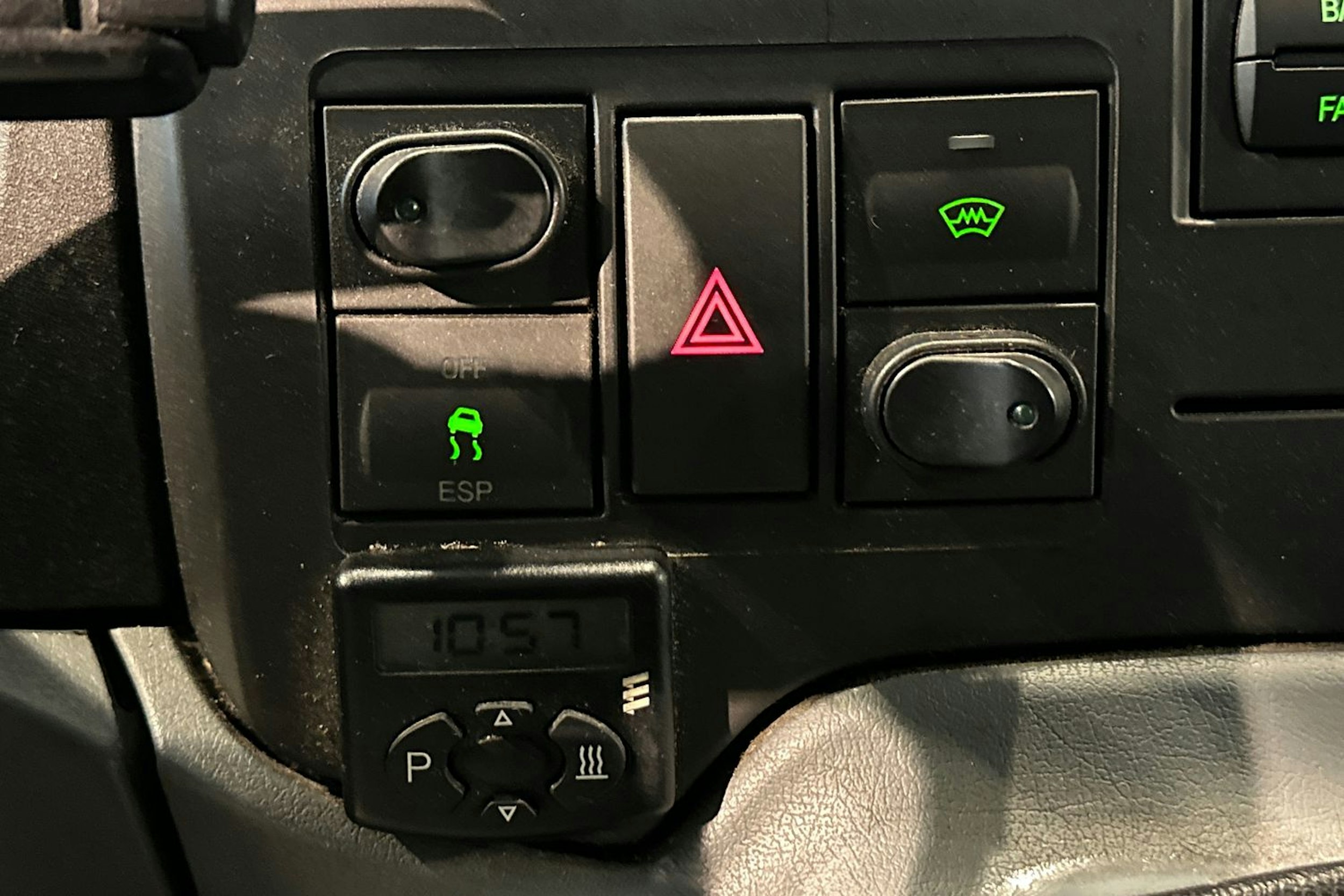 harmaa Ford Transit 2013 kuva 17.