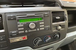 valkoinen Ford Transit 2013 kuva 30.