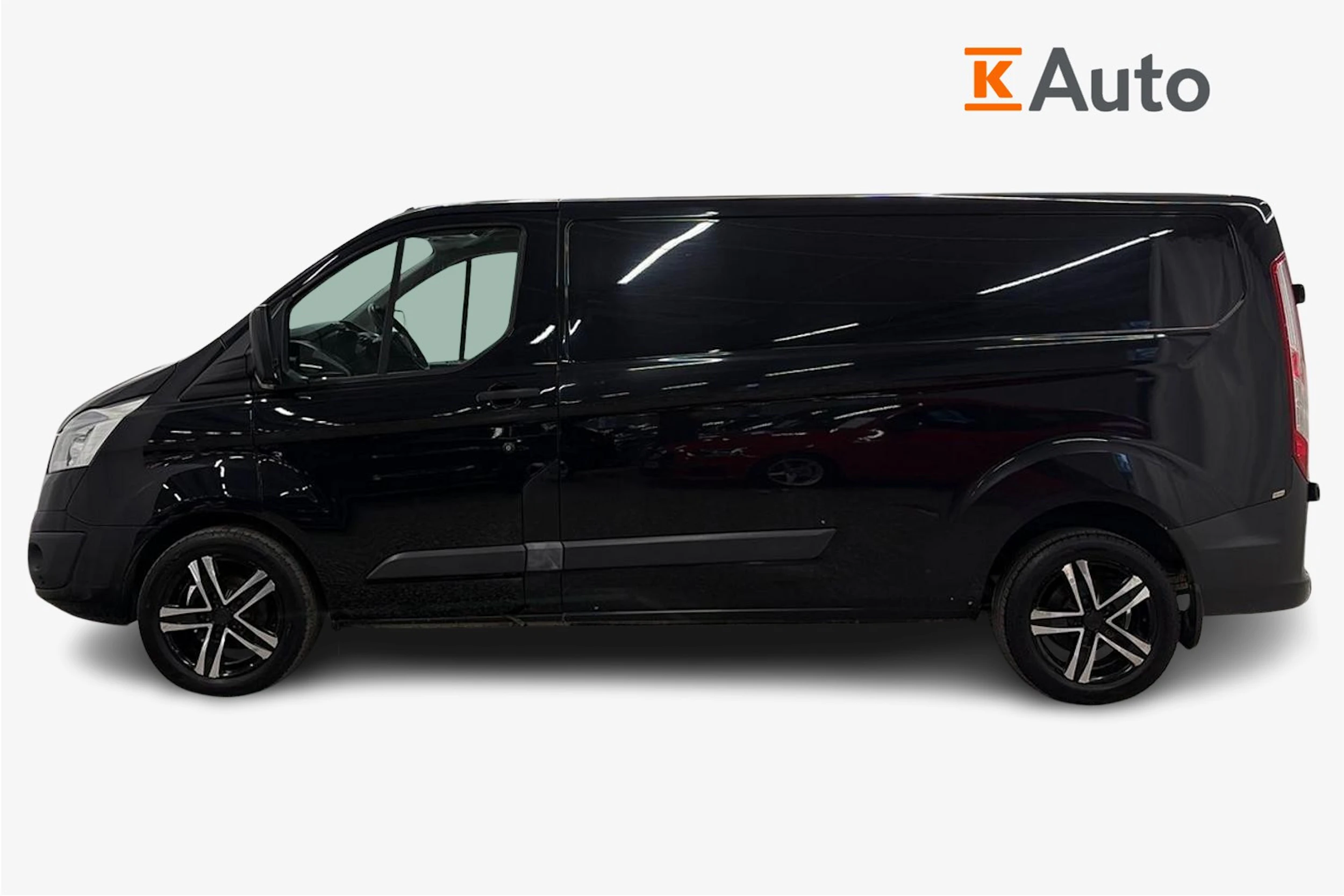 Musta Ford TRANSIT 2014 kuva 5.