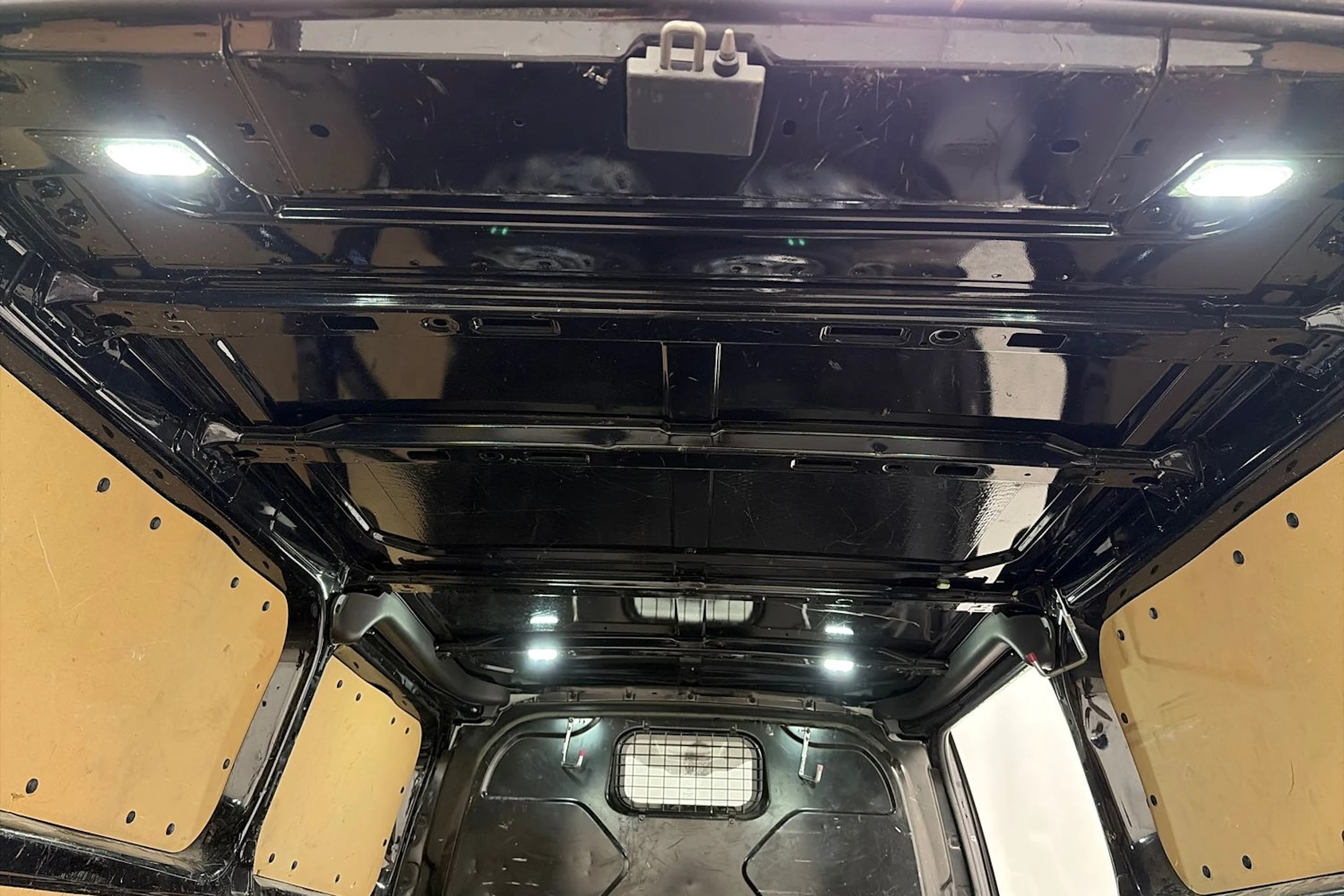Musta Ford TRANSIT 2014 kuva 15.