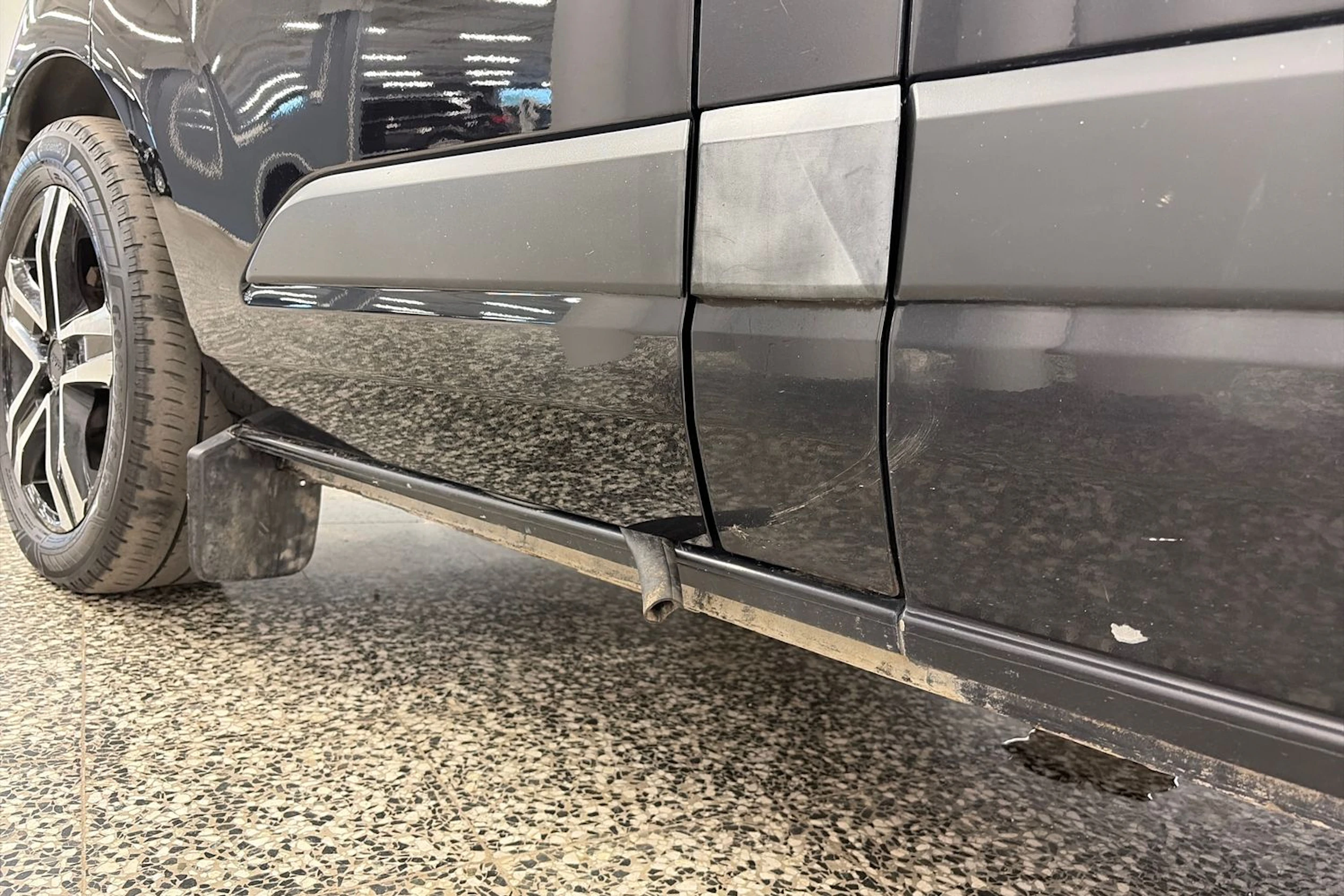 Musta Ford TRANSIT 2014 kuva 41.