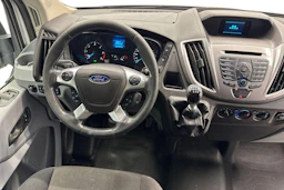 valkoinen Ford Transit 2014 kuva 7.