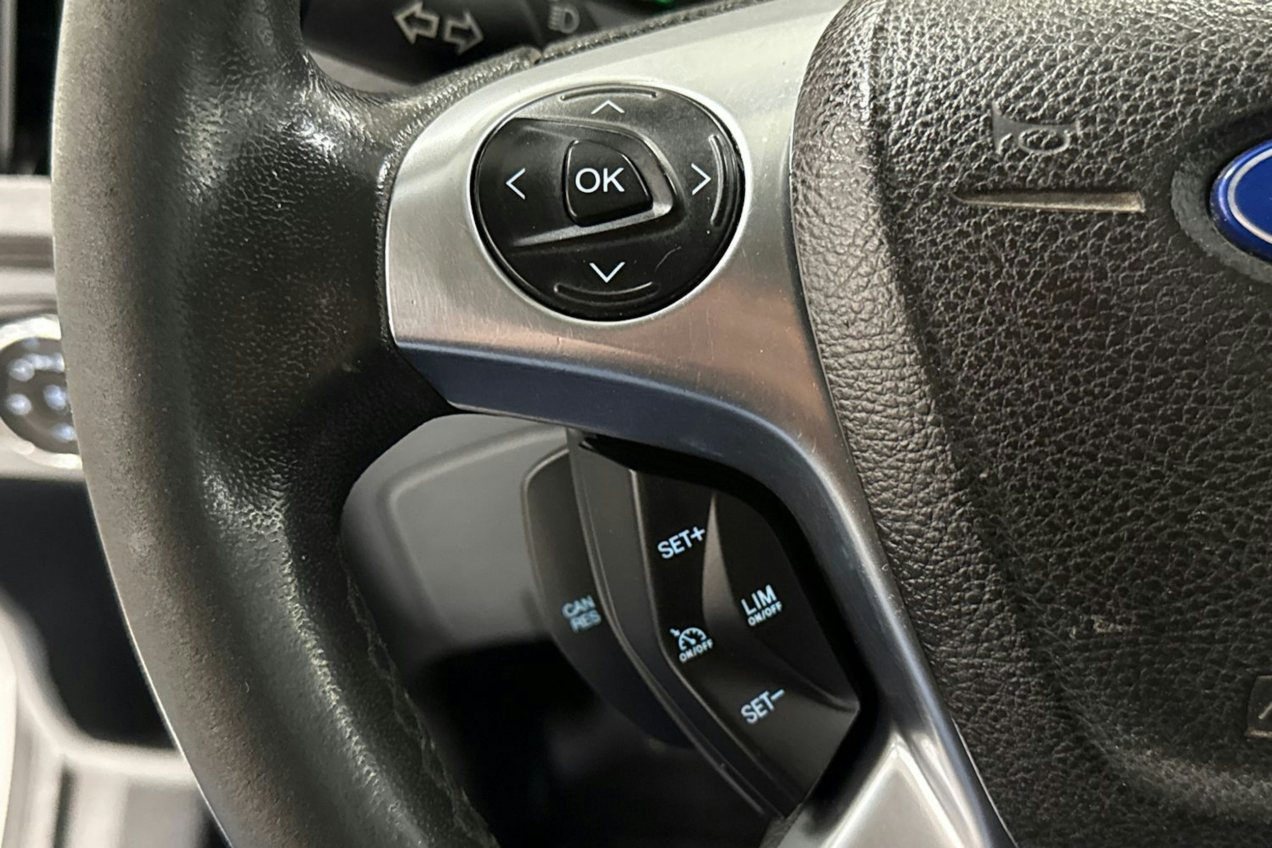 met. harmaa Ford Transit 2014 kuva 16.