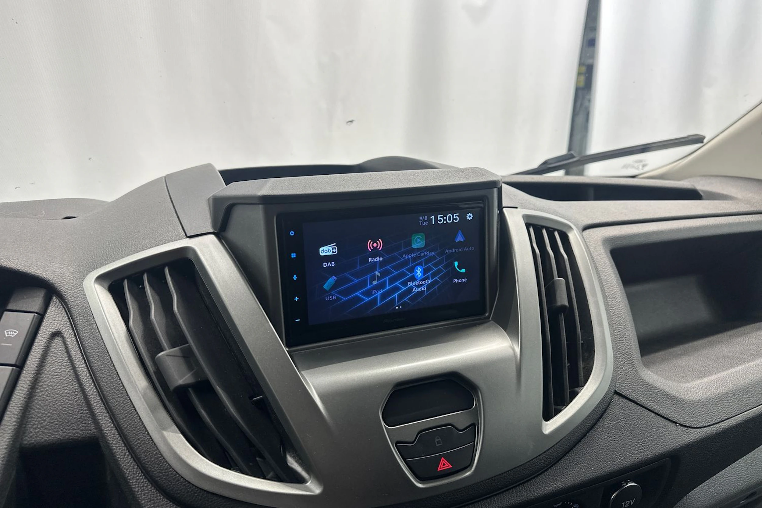 musta Ford Transit 2015 kuva 16.