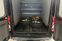 musta Ford Transit 2015 kuva 31.