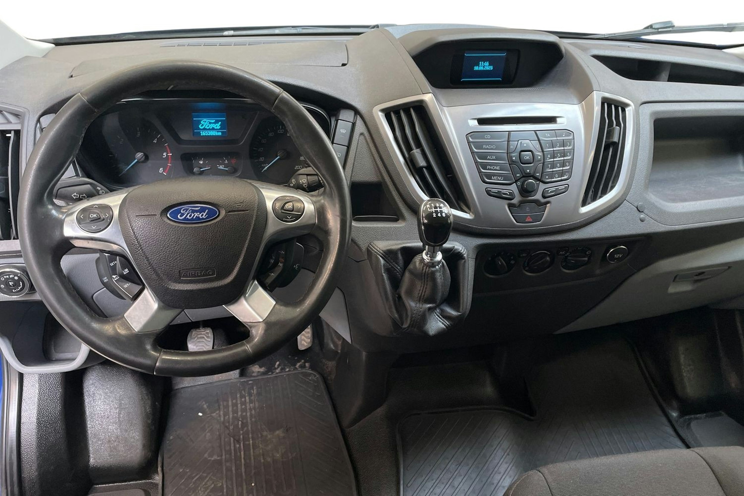 sininen Ford Transit 2015 kuva 9.