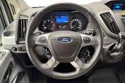 valkoinen Ford Transit 2015 kuva 11.