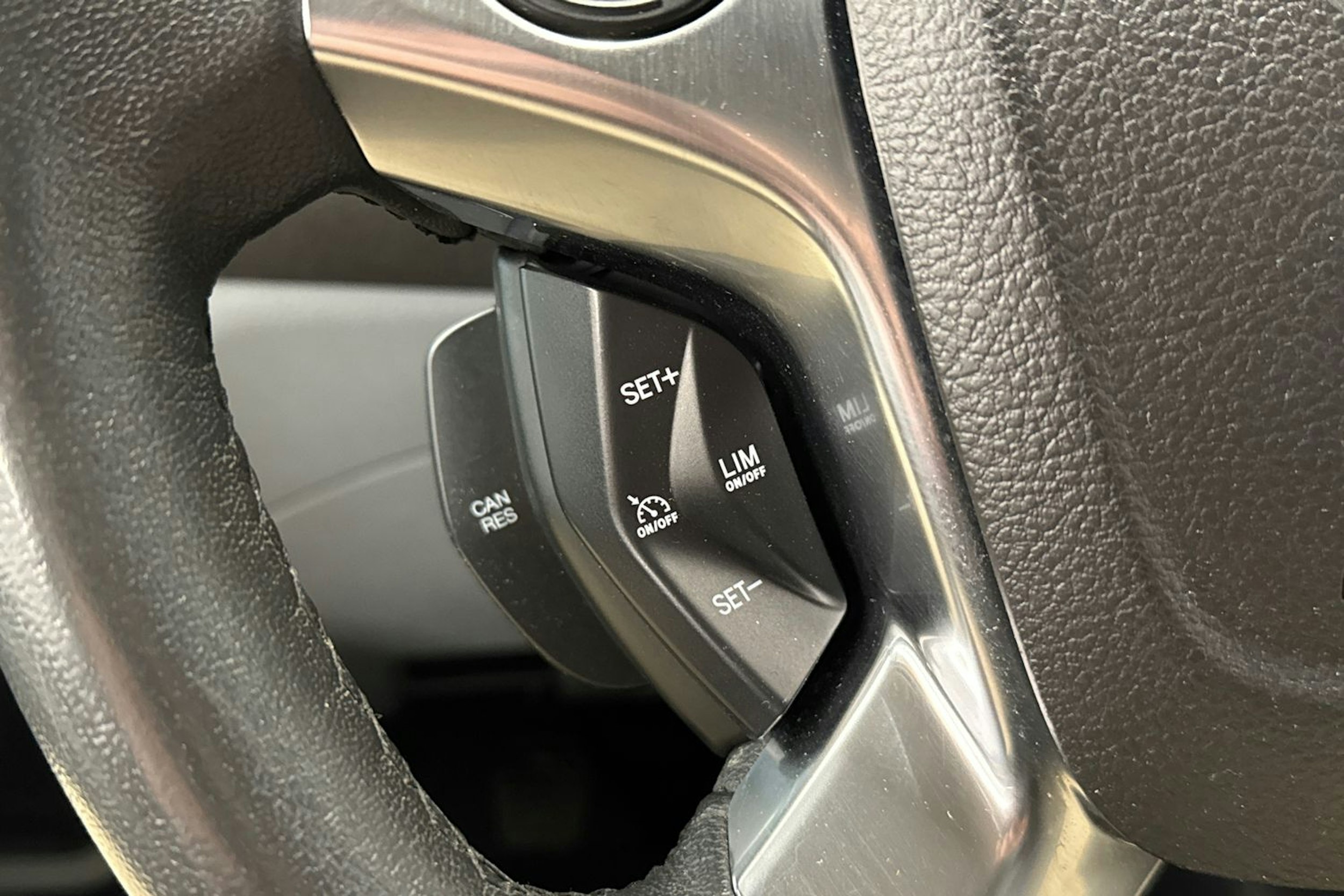 valkoinen Ford Transit 2015 kuva 13.