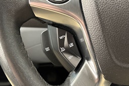 valkoinen Ford Transit 2015 kuva 13.