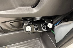 valkoinen Ford Transit 2015 kuva 19.