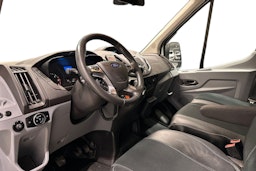 valkoinen Ford Transit 2015 kuva 6.