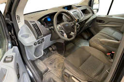 musta Ford Transit 2015 kuva 6.